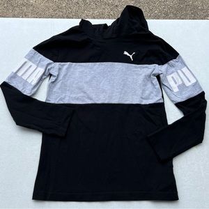 PUMA Hooded Light Long Sleeved Shirt Size Med